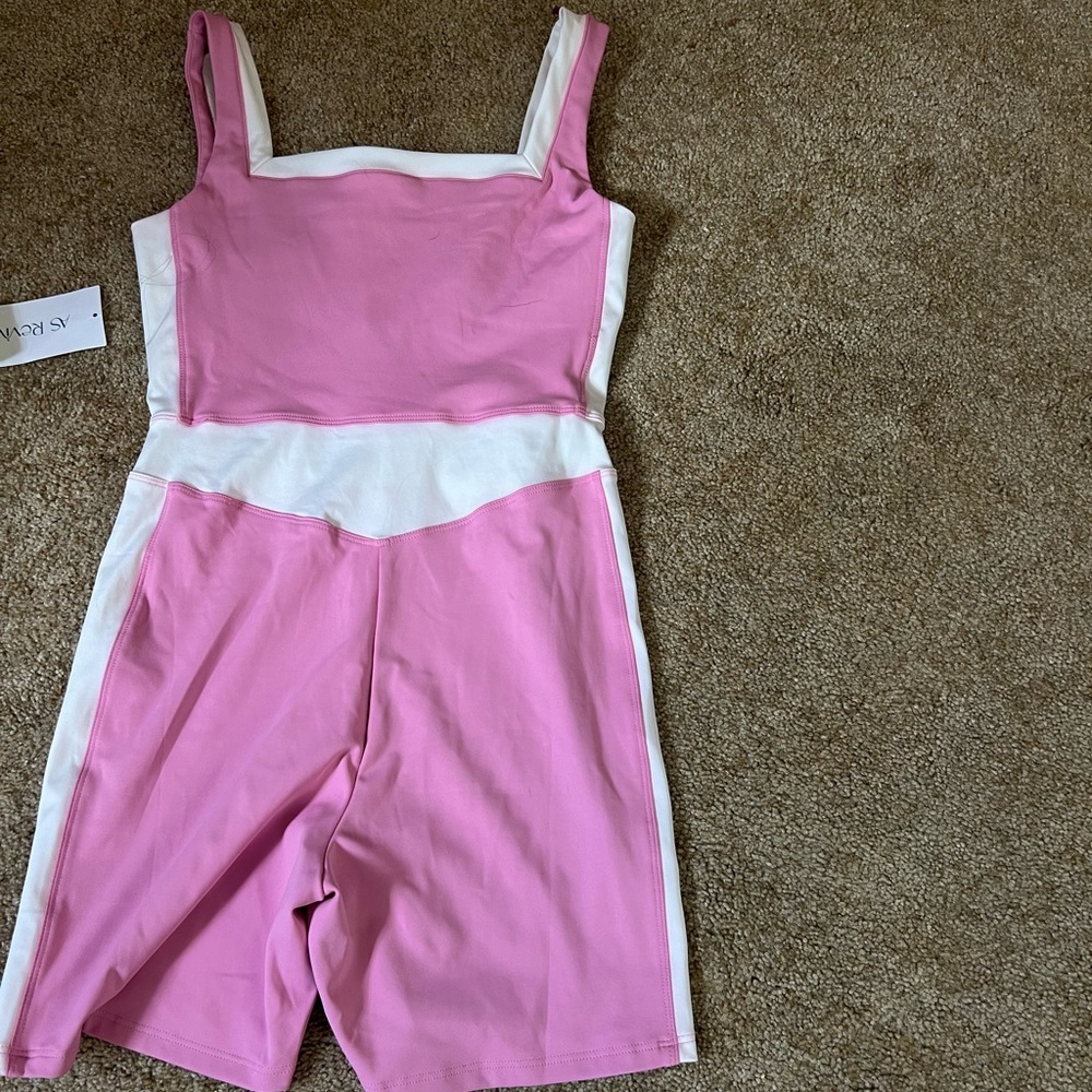 Alterd State Athletic Shorts Jumpsuit Size Small BRAND NEW WITH TAGS - Picture 2 of 2